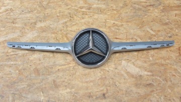 решетка радиатора бампера MERCEDES W205 AMG