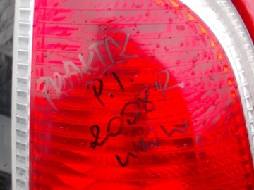 фонарь левый правый европа SKODA PRAKTIK 2008R.