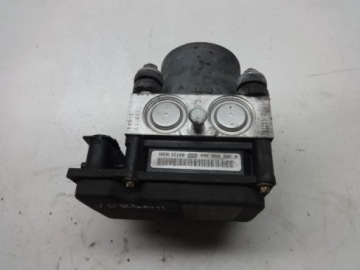 TOYOTA COROLLA VERSO II 04-09r насос ABS