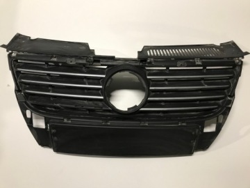 решетка радиатора vw PASSAT B6 High 3C0853651D .
