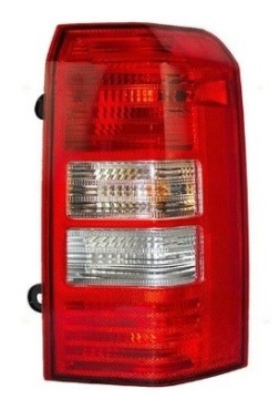 LIBERTY PATRIOT 07-13 фонарь правый