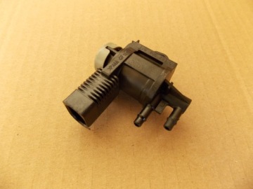 Audi OE 1J0906283C клапан давления