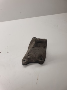лапа подпора Двигателя Audi A6C6 4.2 4F0199308AF
