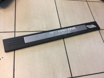 Распределительные коробки порога комплект платинум nissan титан XD 2016 год