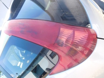 фонарь левый правая европа peugeot 206 03R. FL универсал