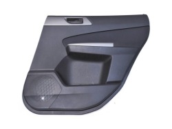 дверные карты задний правый subaru Forester III 94223SC060