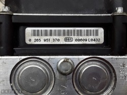2010 jaguar XF блок Abs 3000td 0265251089 ax232c405ab 0265951370