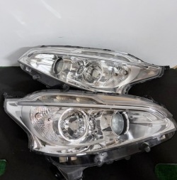 Фары peugeot 208 галоген линзы + led европа