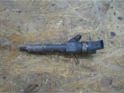 renault 1.9 форсунка H82606383 0445110280