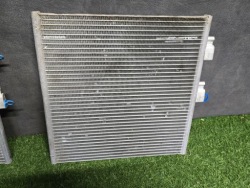 Радиатор кондиционера PORSCHE TAYCAN 9J1