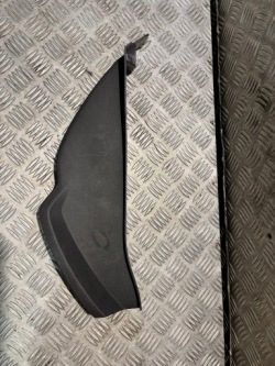 renault EXPRESS 2021- защита заглушка 689217044R