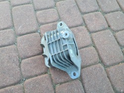 лапа подушка Двигателя opel INSIGNIA B 84065724