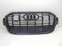 Audi Q7 рестайлинг 19- решетка радиатора 4M0853651AJ