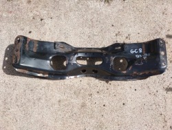 subaru IMPREZA GC 93-00 Forester SF 97-02 балка передняя
