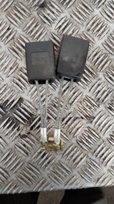 Audi A4 B5 ремней зад средний 4D0857739