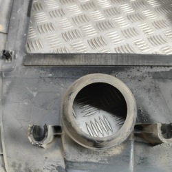 верхняя защита Двигателя Isuzu и (, ) 8980611760 32051941 3.0л