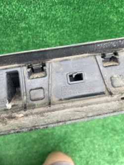 порог молдинг порога vw volkswagen TOURAN 5TA II правая