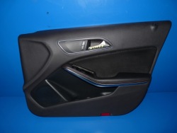 MERCEDES a W176 дверные карты правый передний