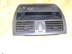 mazda 6 GH воздухозаборник жалюзи потока воздуха центральная