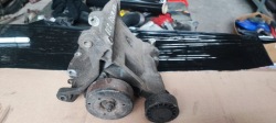 лапа крепление компрессора MERCEDES W208 2.3 b R1110960345