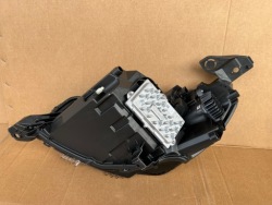 peugeot 208 II 2008 full led фара передняя