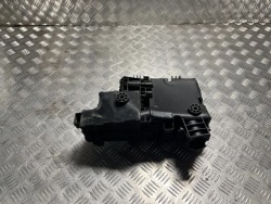 блок корпус предохранителей renault KOLEOS II 16-