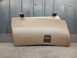 90243067 бардачок лючок opel KADETT e