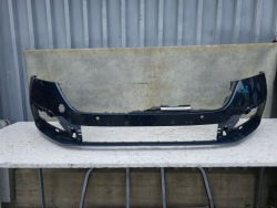 SKODA OCTAVIA IV 4 бампер передний 5E3807221