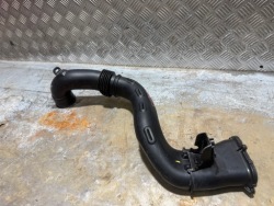 renault EXPRESS 1.5 21- труба впуск патрубок Воздух целый оригинал