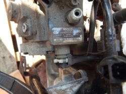 Двигатель блок без навесного D4FB kia SOUL 1.6 I30 CEED VENGA CARENS