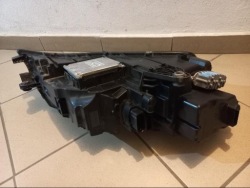 решетка воздухозаборник жалюзи радиатора бампера SKODA SUPERB III 3 15- 3V0853653B