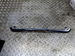 subaru Forester IV молдинг решетка радиатора перед 91121SG000