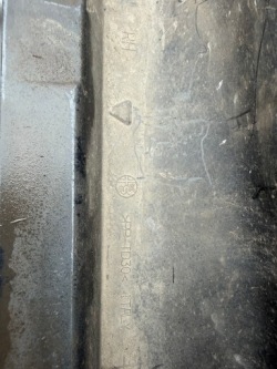 ALFA ROMEO GIULIA QV молдинг порога правая состояние.