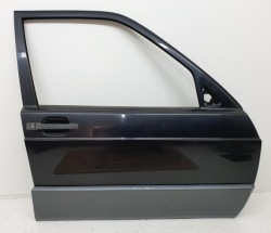 дверь правая передняя 199 MERCEDES W201 190