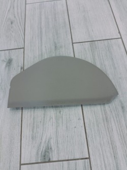 SKODA YETI защита заглушка консоли правая 5L0857504