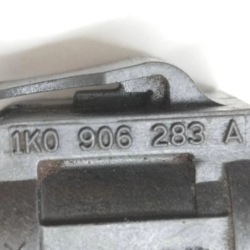 клапан SKODA (1Z3) 1K0906283A 2.0л Дизель 2013