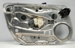механизм Стекла правый MERCEDES W204 A2048200142