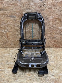 диффузор кресло правый передний ALFA ROMEO STELVIO