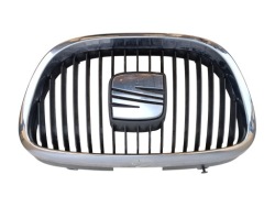 решетка радиатора перед seat ALTEA (2004-2009)