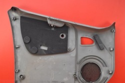 дверные карты правый opel VIVARO 1 и a 02-06
