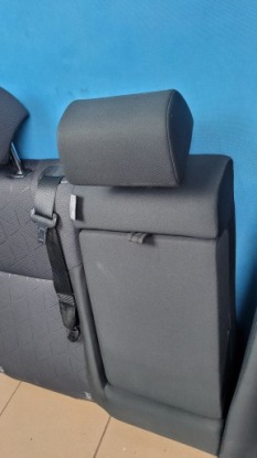 TOYOTA RAV4 V 19r диван зад