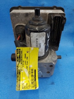 насос ABS opel VECTRA B 13040101