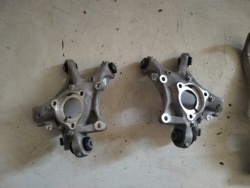 tesla 3 поворотный кулак левый и правый