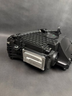комплект фар фары передняя MERCEDES C W206 A2069068204 A2069068104