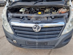 решетка перед радиатора renault мастер 3 III рестайлинг 14-18 FL 2014- 623102803R