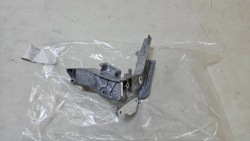 кронштейн крепление ремня передний левый MERCEDES A2536210600
