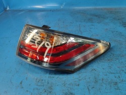 фонарь правый lexus CT200 11-17
