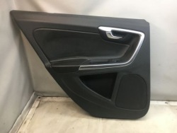 volvo V40 дверные карты левый зад 1302149