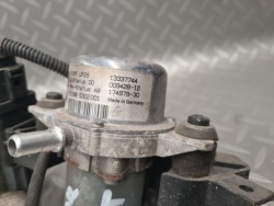 opel ASTRA IV J 1.4 насос вакум 13343961 оригинал