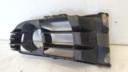 воздухозаборник жалюзи бампера правый передний volkswagen Polo IV 02-05 6Q0853666